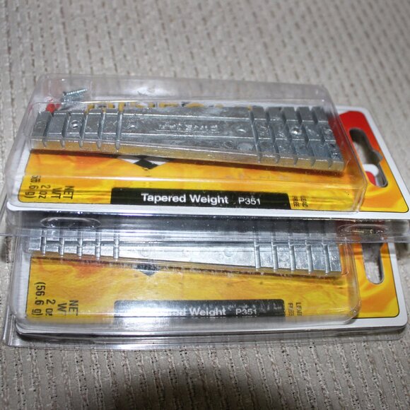 3/55❤️2x Pinecar Woodland Scenics Tapered Weights With Screws 2 oz 56.6 g - Picture 4 of 5